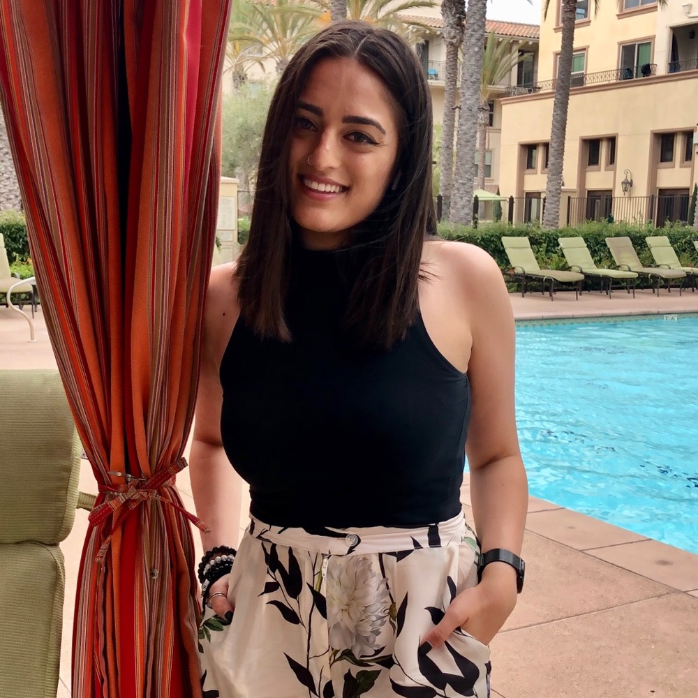 Meet your Posher, Sophia